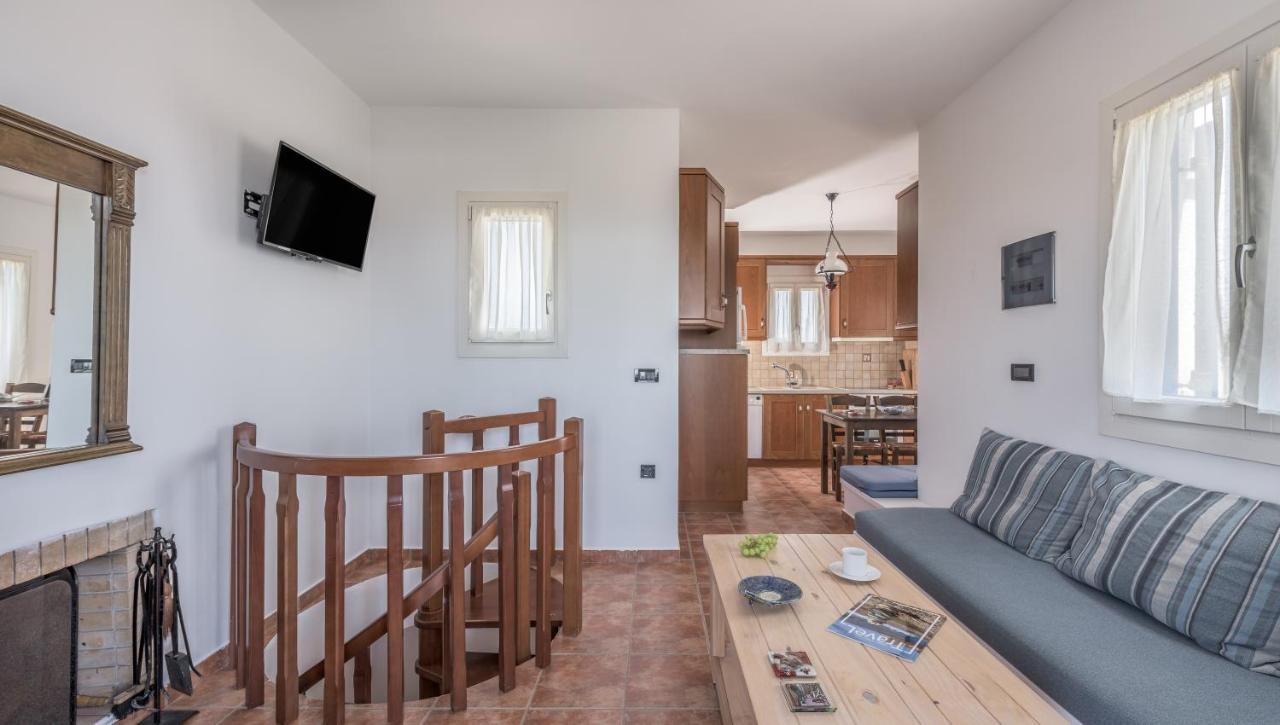 Akitos Maisonette Адамас Экстерьер фото